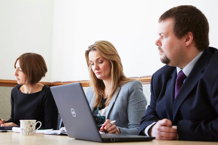 Employment Lawyer Matthew Grant Speaks at Meeting